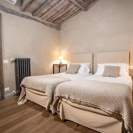 Апартаменты Stylish In The Historic Center Of *