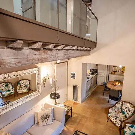 Stylish In The Historic Center Of Appartement Cortone